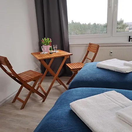 Apartment Burgk59, 3 Bedroom 6 Beds, Tv, Kitchen And Bath Muldenstein