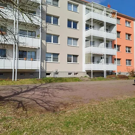 Burgk59, 3 Bedroom 6 Beds, Tv, Kitchen And Bath Apartment