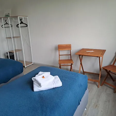 Apartament Neueburgk59, App, Kitchen And Bath