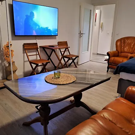 Neueburgk59, App, Kitchen And Bath Muldenstein