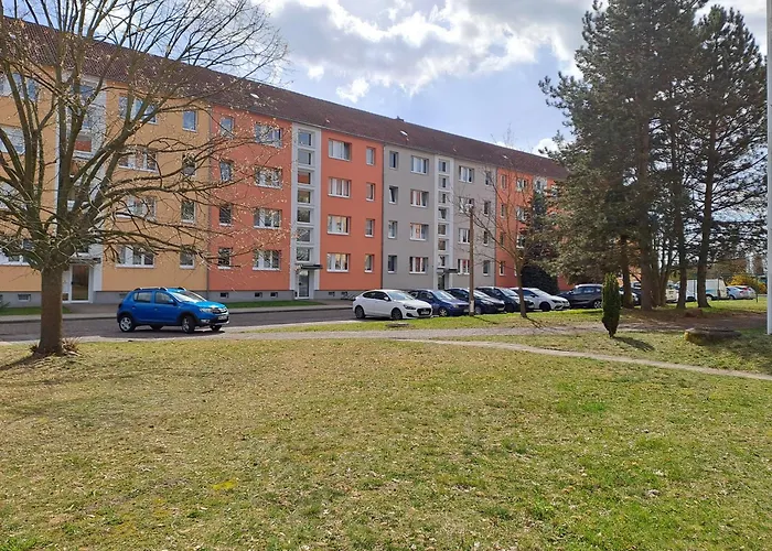 Neueburgk59, App, Kitchen And Bath